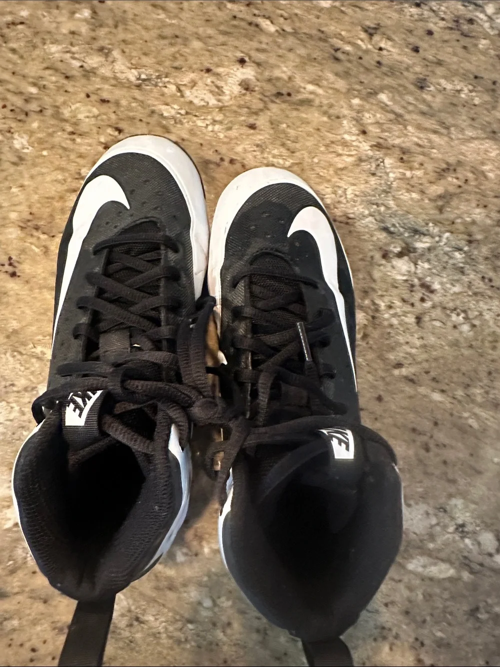 Nike Big Kids Alpha Huarache Black and White High-Top Baseball Cleats